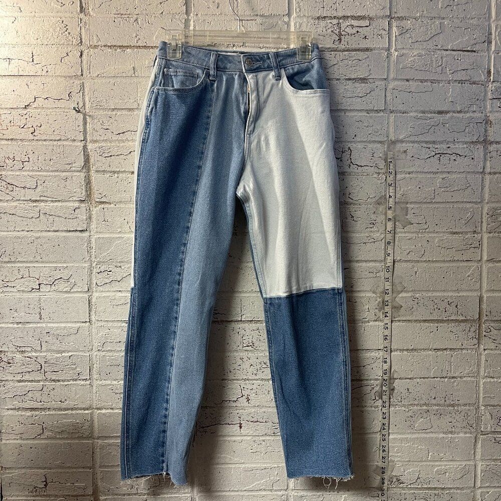 Hollister Curvy High Rise Mom Jean Colorblock Wash Raw Hem Vintage Stretch 27